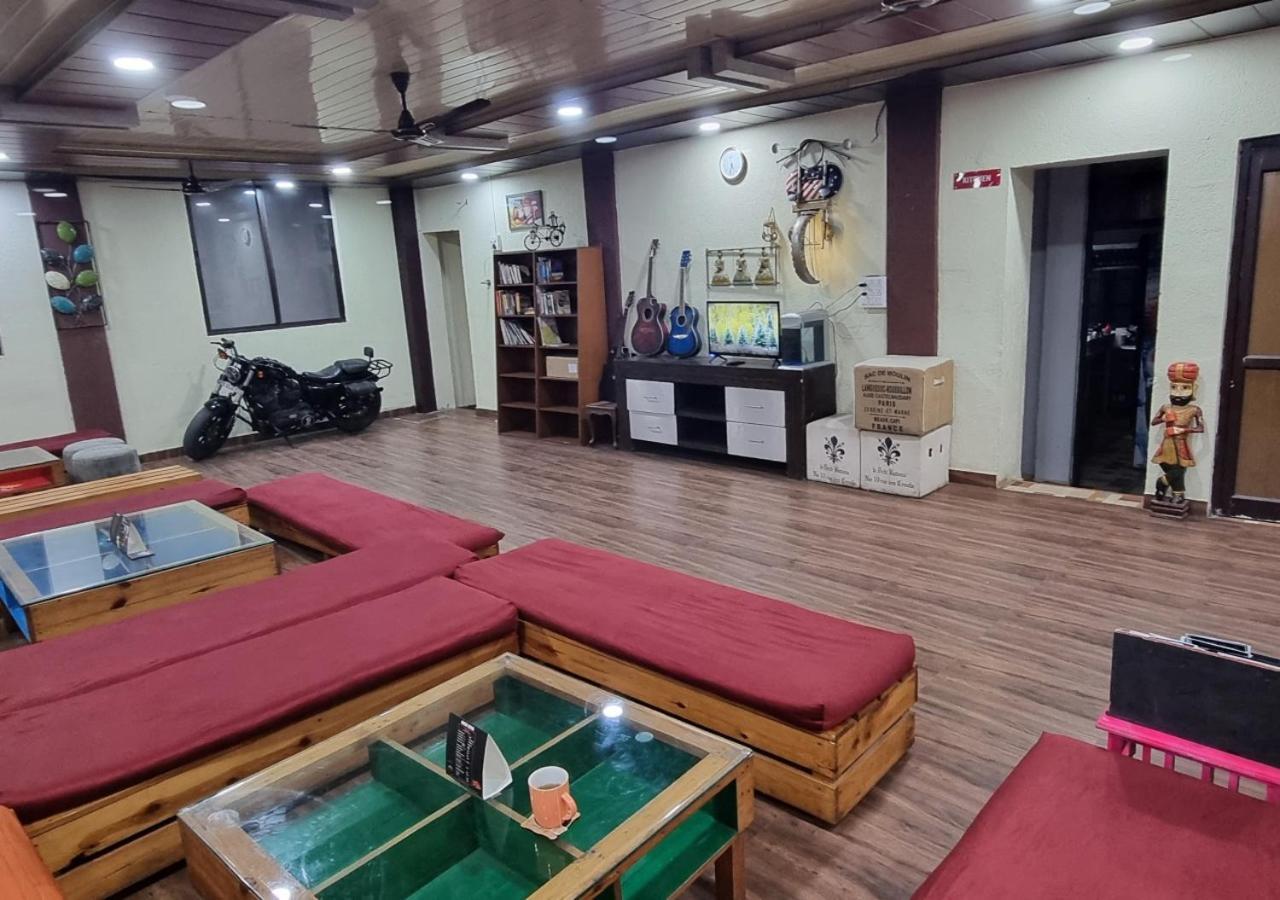 The Mountain View Hostel Rishikesh Exterior photo