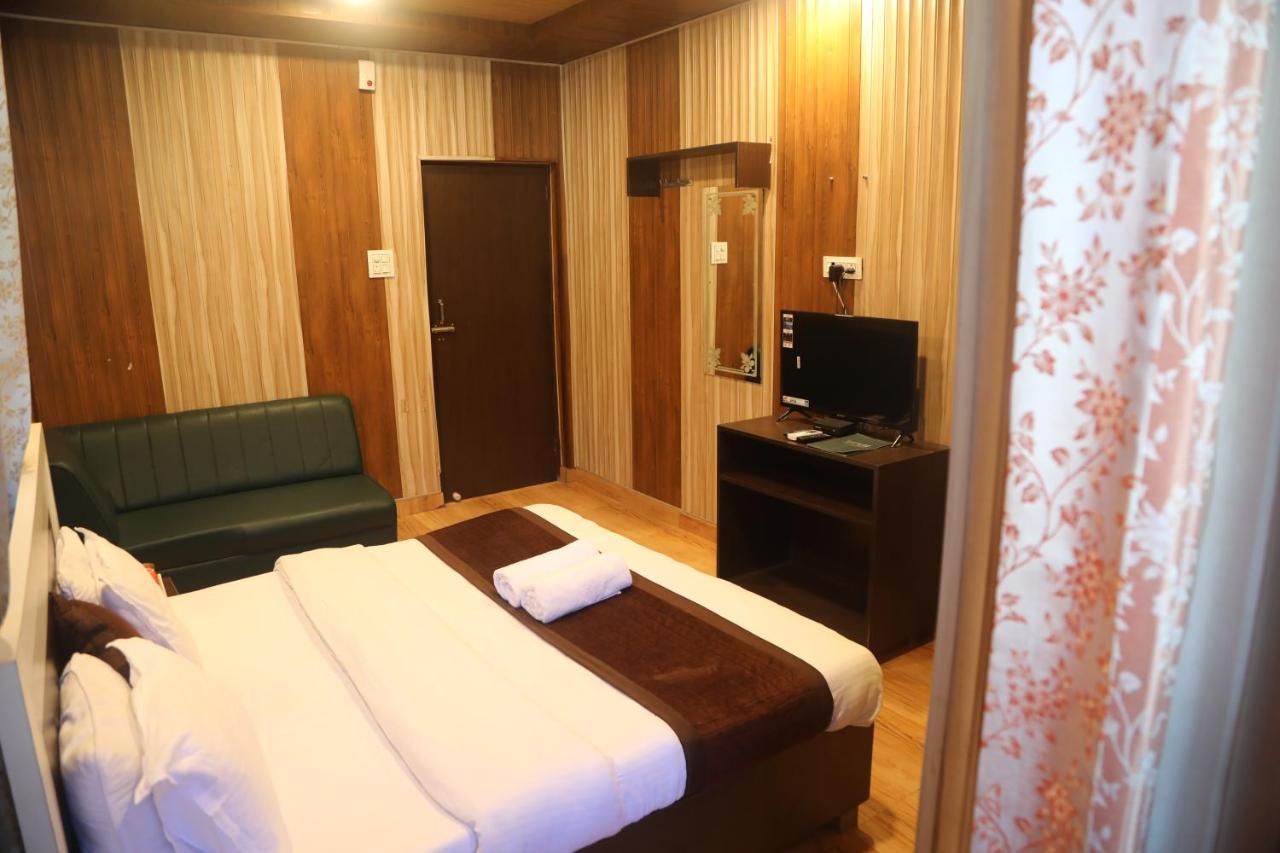 The Mountain View Hostel Rishikesh Exterior photo